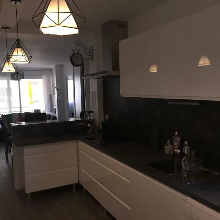 Le Fontenoy Apartment *